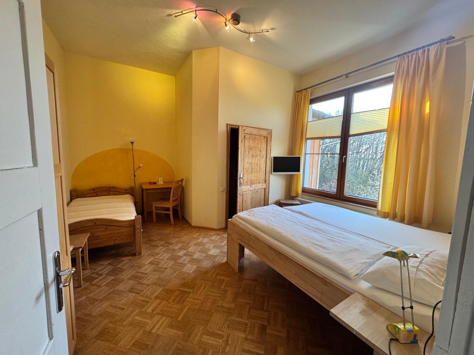 Hotel Gruenwald Ansbach Eksteriør bilde